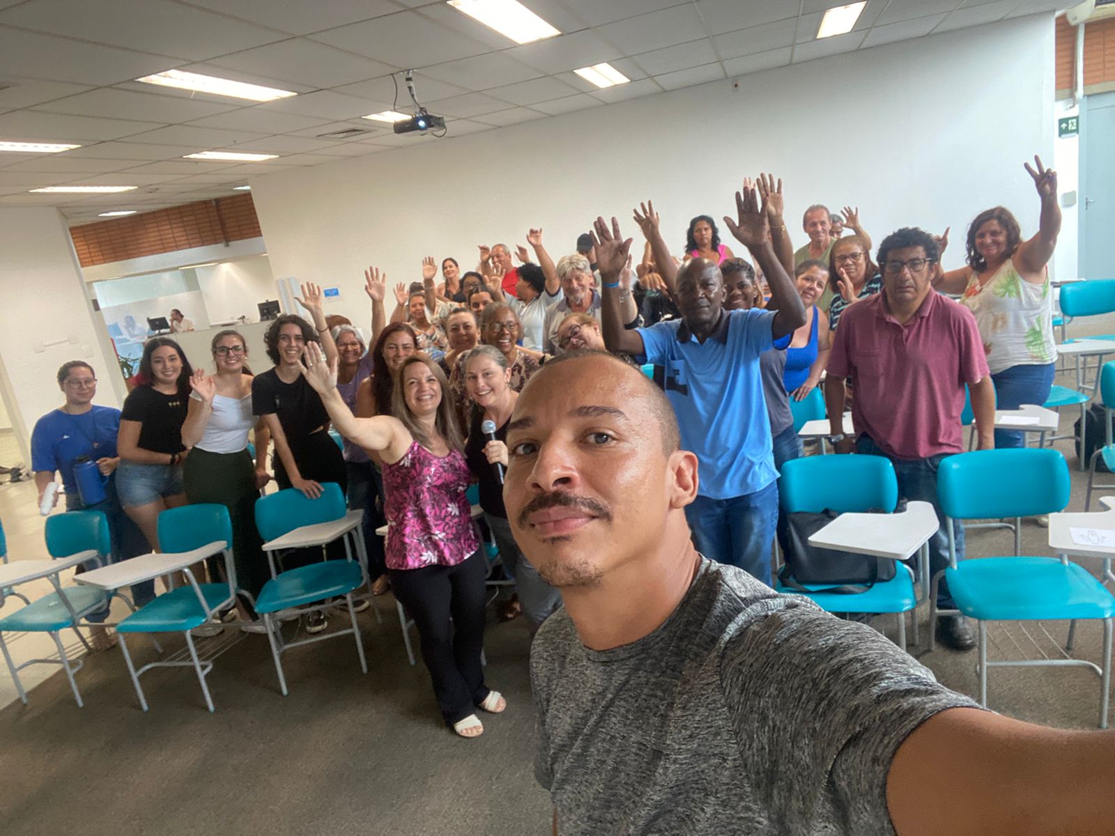 Ações junto aos servidores municipais Agentes de Combate a Endemias (ACE)